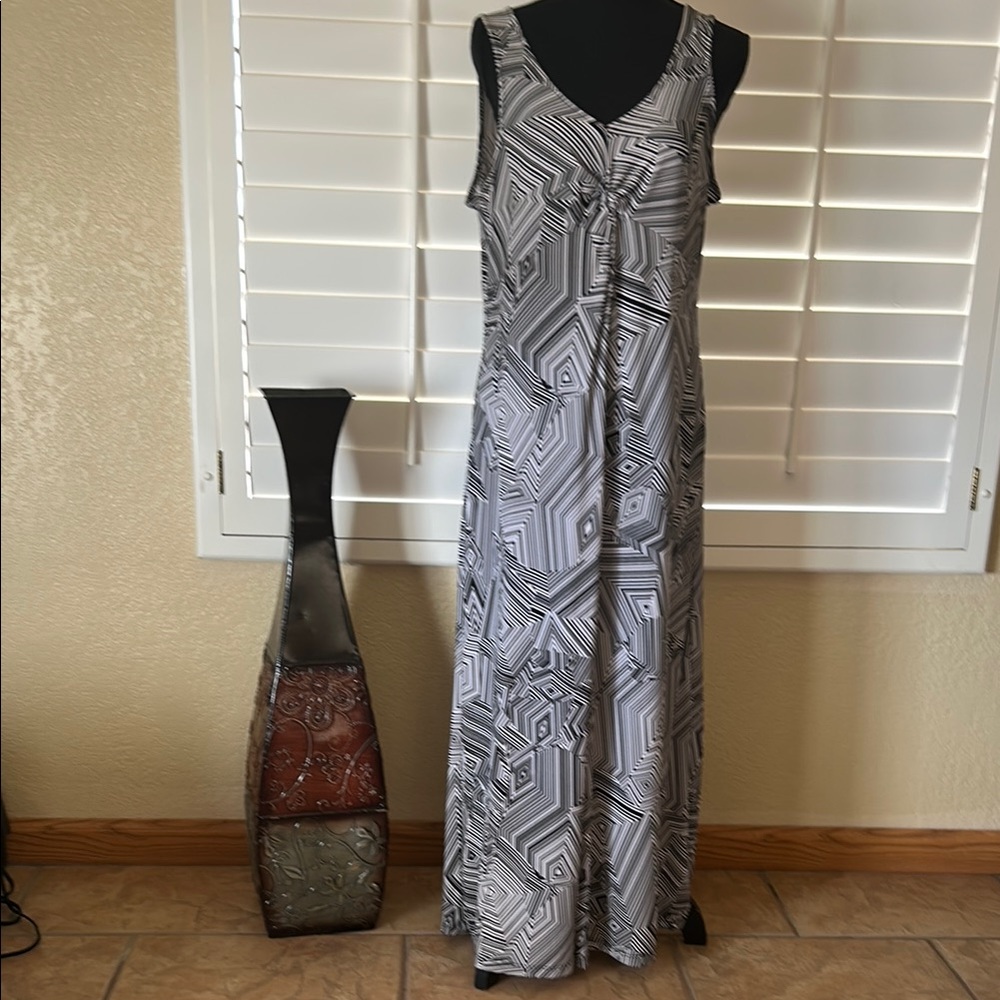 Geometric Black and White Maxi Dress